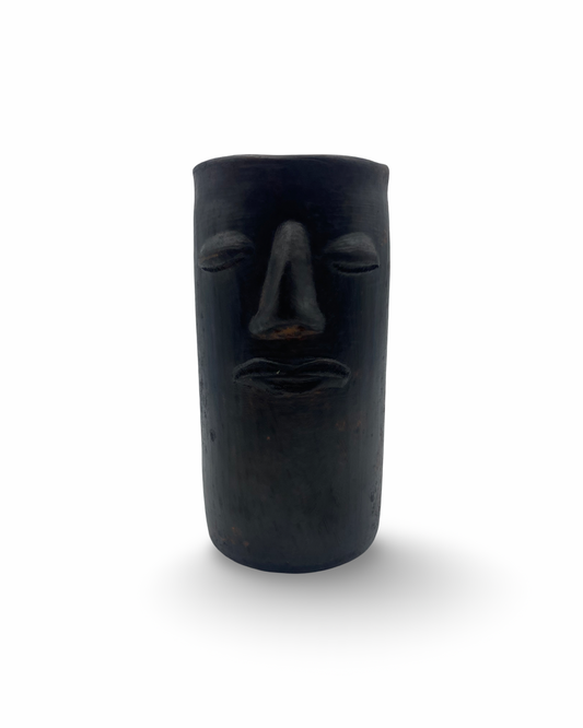 Maceta Cara Larga (Negra)